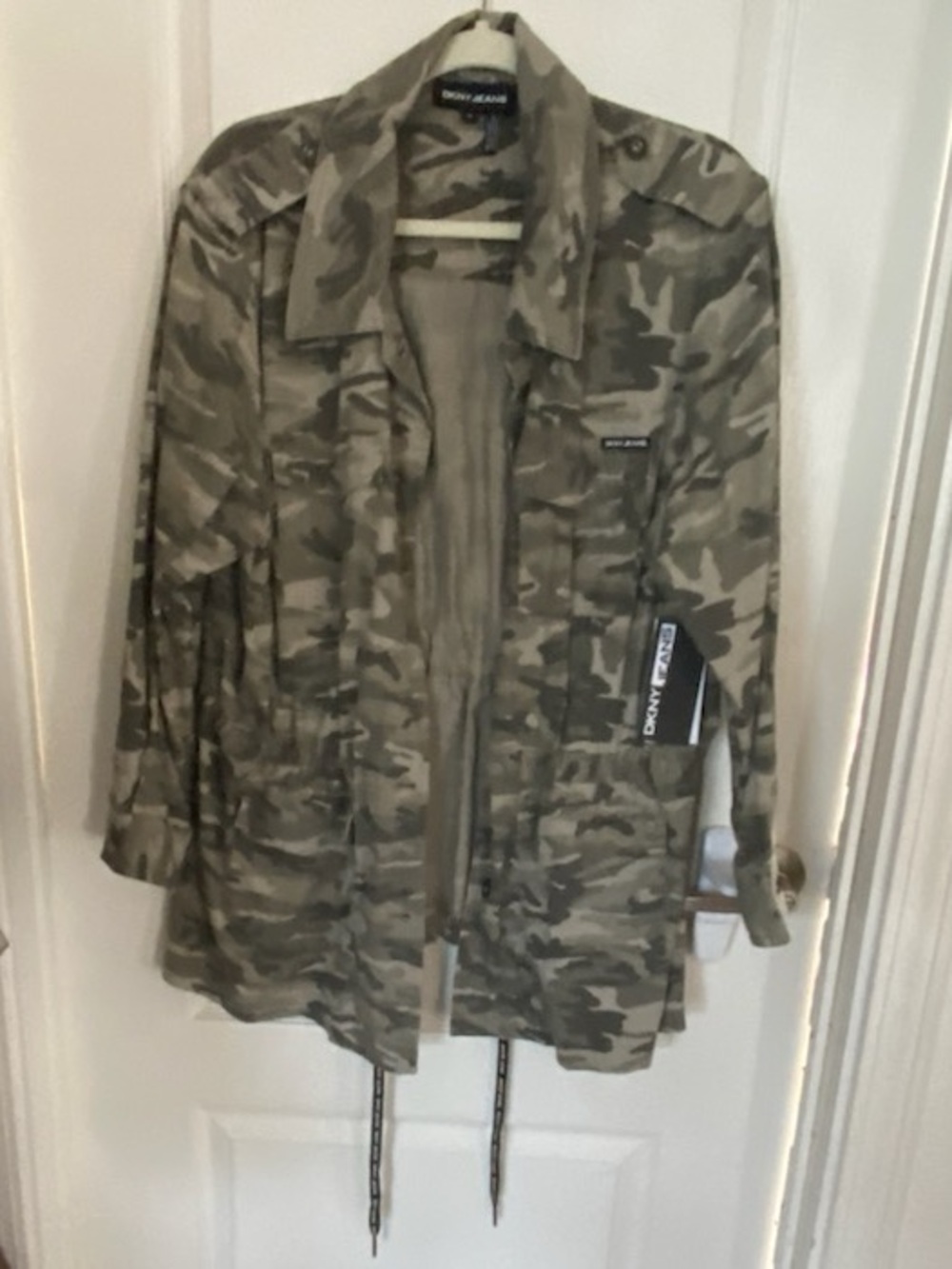 NWT DKNY Jeans Camo Print Drawstring Utility Cargo Jacket Rosemary Plus 1X - Picture 7 of 8